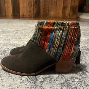 Toms short boots